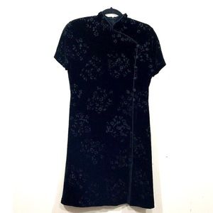 Vintage Evan Picone Velvet Mandarin Collar Black Dress Size 10